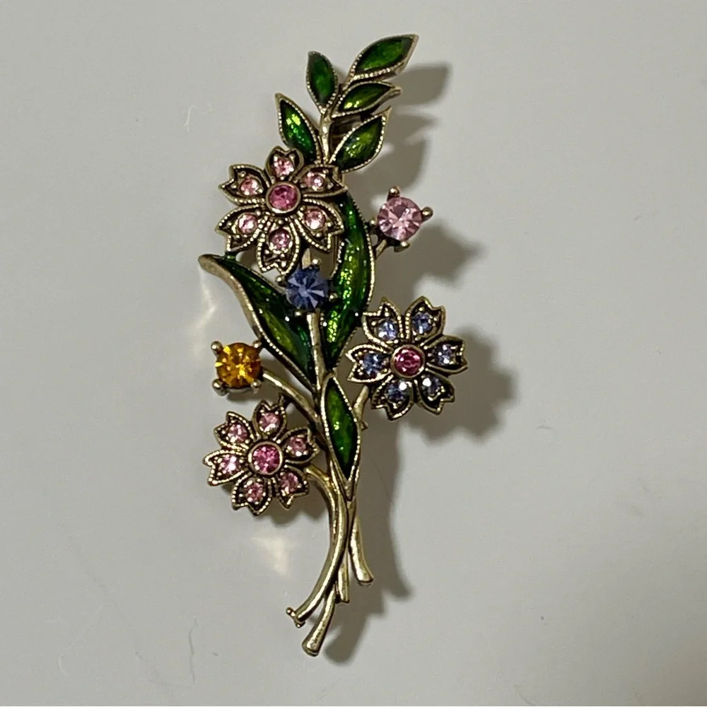 Trifari Floral Motif Brooch Colored Stones Circa 1950s Vintage Flower Bouquet - Picture 4 of 10